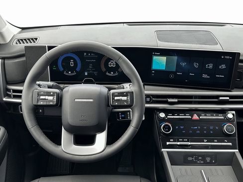 New 2025 Hyundai Santa Fe SEL image 17