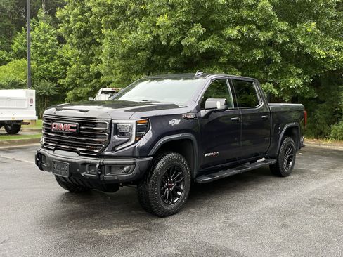 Used 2023 GMC Sierra 1500 AT4X AWD/4WD image 5