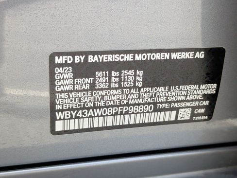 Used 2023 BMW i4 eDrive35 w/ Premium Package RWD image 40