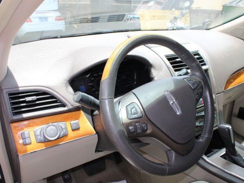 Used 2015 Lincoln MKX FWD w/ Equipment Group 102A image 20