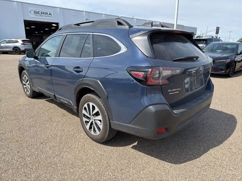 Used 2025 Subaru Outback Premium w/ Popular Package #1A AWD/4WD image 4