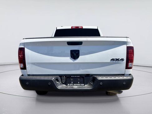 Used 2023 RAM 1500 Warlock AWD/4WD image 4