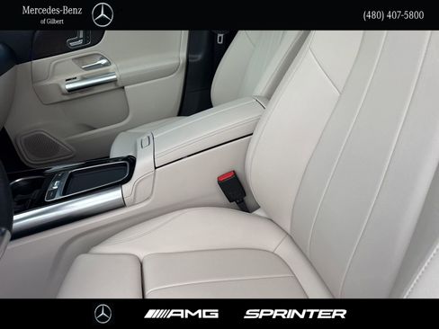 Certified 2025 Mercedes-Benz GLA 250 image 14