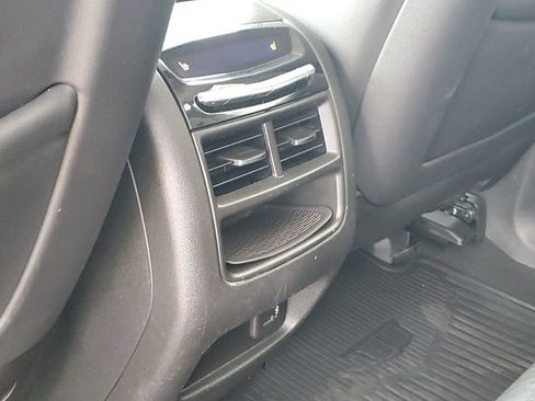 Used 2018 Cadillac XT5 Premium Luxury w/ Driver Assist Package AWD/4WD image 31