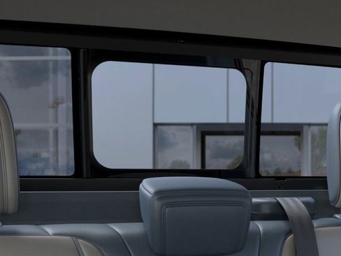 New 2026 Ford Maverick Lariat w/ 4K Tow Package image 24