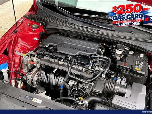Used 2024 Hyundai Elantra Limited FWD image 31