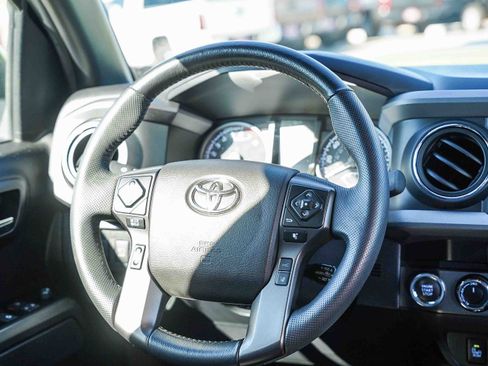 Certified 2022 Toyota Tacoma TRD Pro image 16