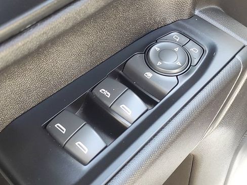 Used 2019 Chevrolet Silverado 1500 Custom w/ Custom Value Package AWD/4WD image 14