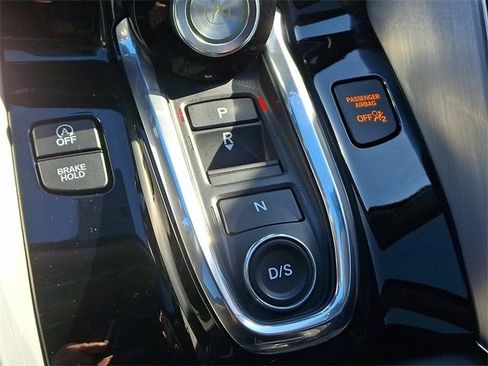 Used 2022 Acura TLX w/ Technology Package image 15