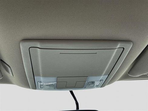 Used 2013 Ford Edge SE image 31