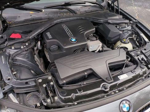 Used 2015 BMW 320i xDrive Sedan AWD/4WD image 30