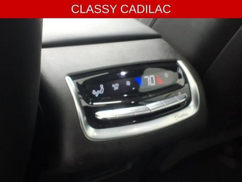 Used 2021 Cadillac XT6 Premium Luxury w/ LPO, Floor Liner Package AWD/4WD image 14