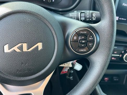 Certified 2022 Kia Soul LX w/ Technology Package image 25