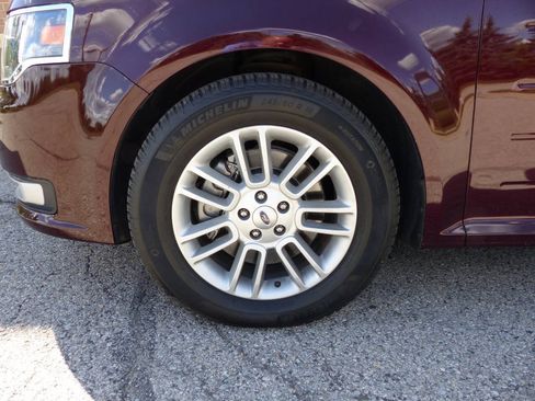 Used 2019 Ford Flex SEL w/ Equipment Group 202A AWD/4WD image 15