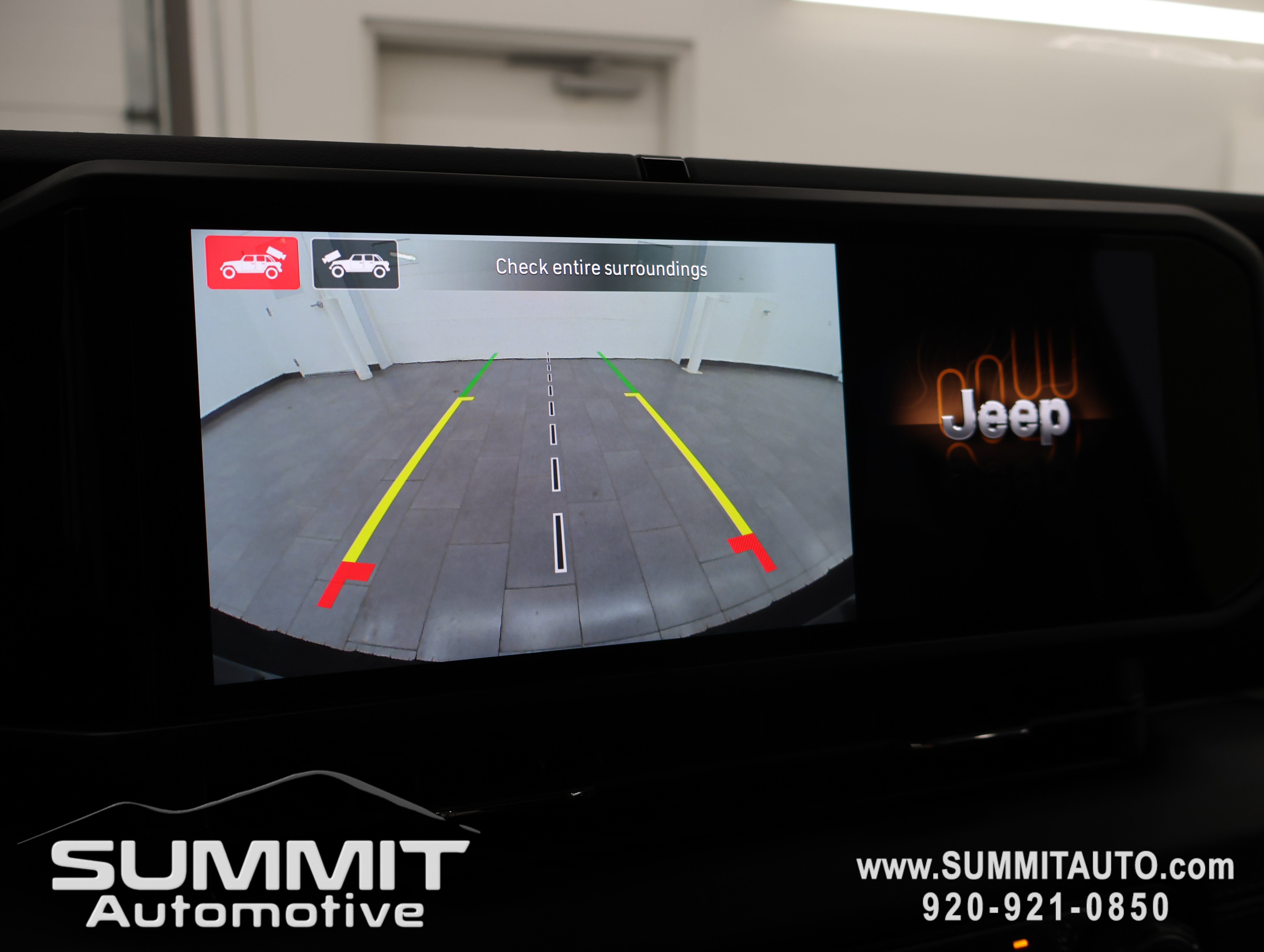 New 2027 Jeep Wrangler Unlimited Sahara AWD/4WD image 15