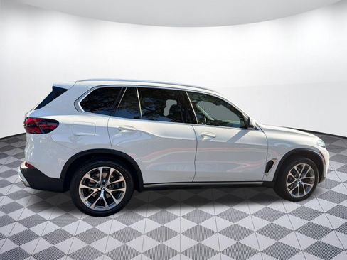 Used 2024 BMW X5 sDrive40i w/ Parking Assistance Package RWD image 8