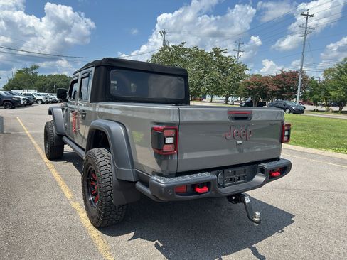 Used 2020 Jeep Gladiator Rubicon AWD/4WD image 6