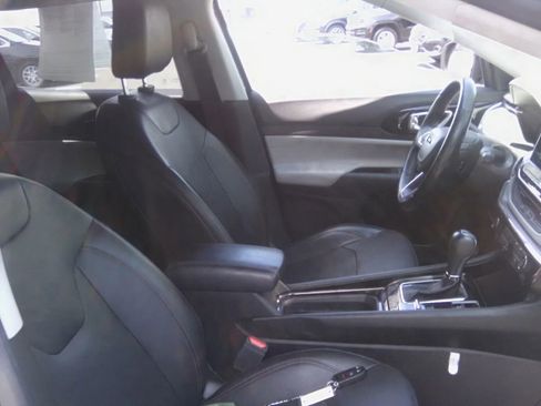 Used 2022 Jeep Compass Limited AWD/4WD image 13