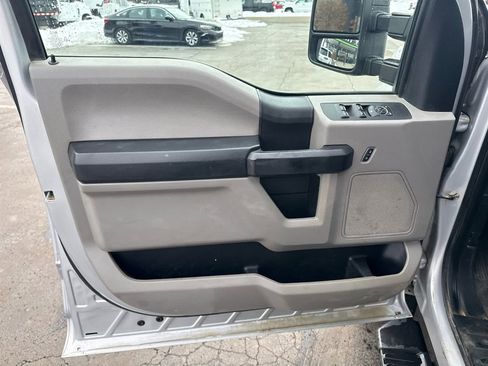 Used 2019 Ford F450 XL w/ Power Equipment Group image 16