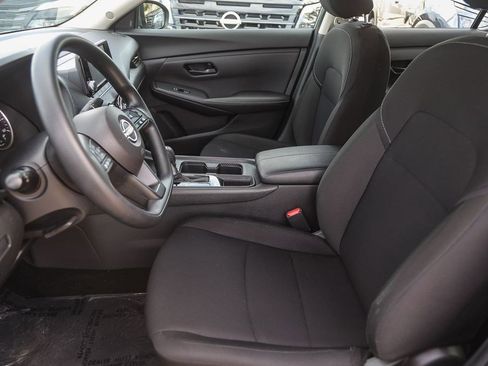 Used 2025 Nissan Sentra S image 16