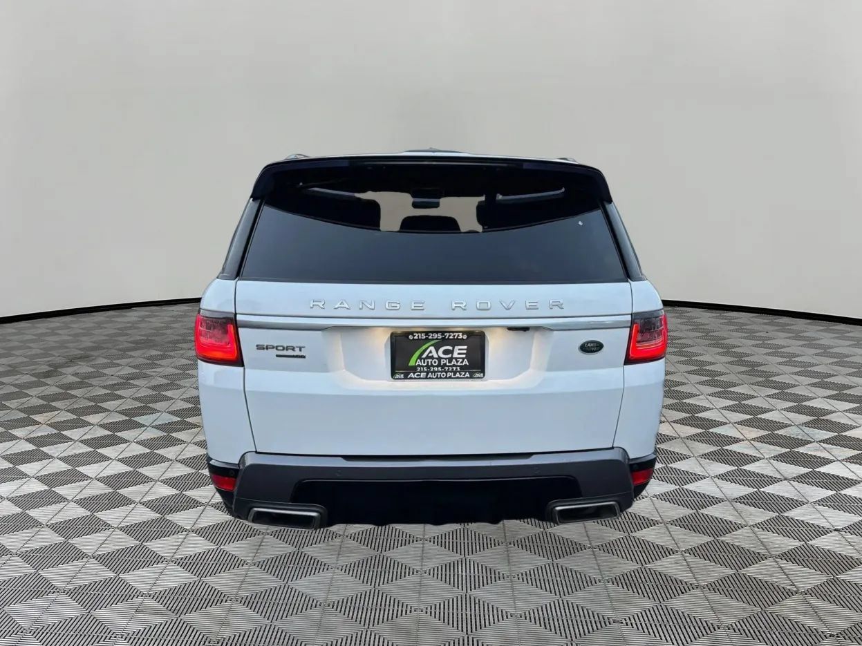 Used 2018 Land Rover Range Rover Sport HSE AWD/4WD image 6