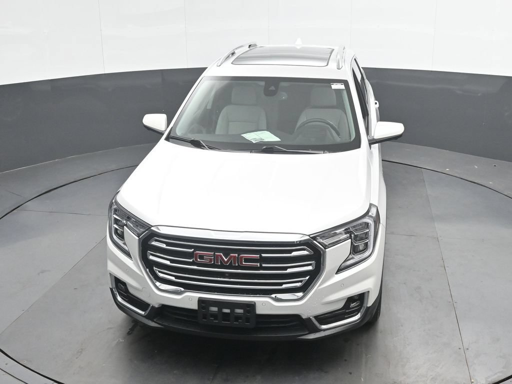 Used 2024 GMC Terrain SLT w/ Infotainment Package II AWD/4WD image 35