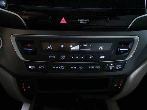 Used 2022 Honda Pilot EX-L image 28