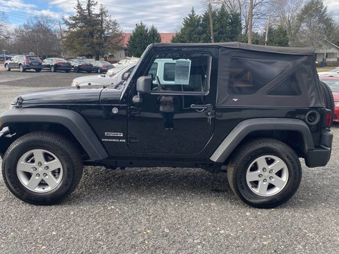 Used 2012 Jeep Wrangler Sport image 12