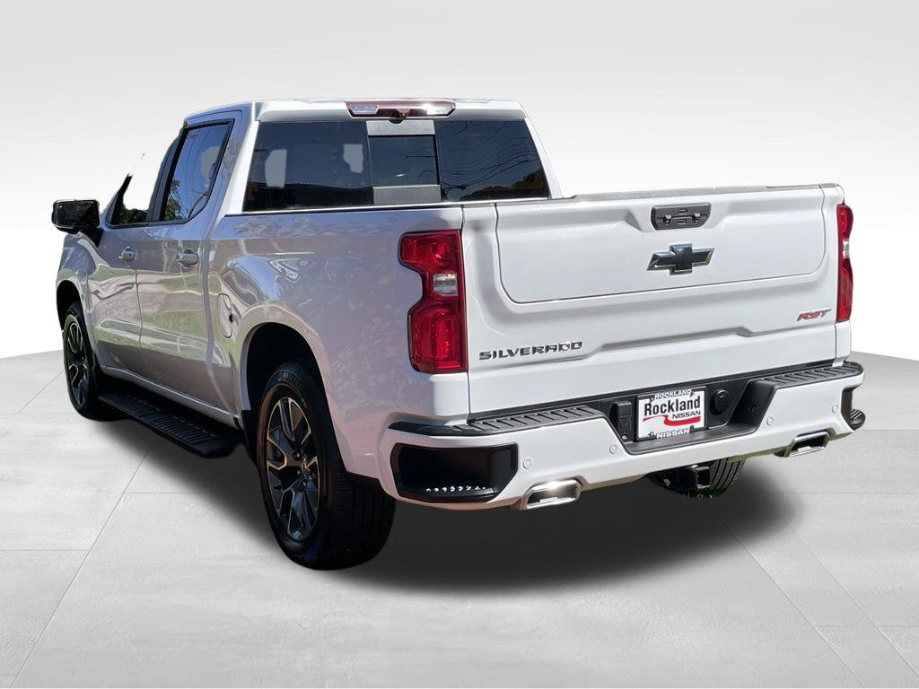 Used 2023 Chevrolet Silverado 1500 RST AWD/4WD image 5