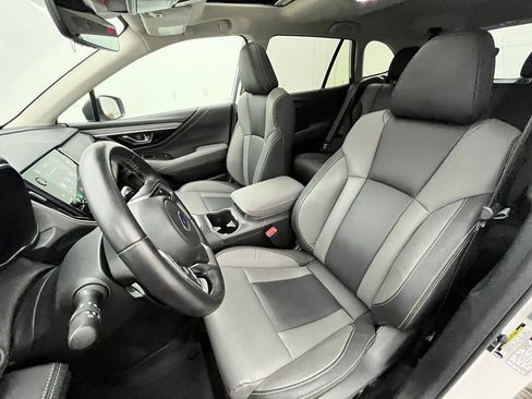 Used 2023 Subaru Outback Onyx Edition AWD/4WD image 22