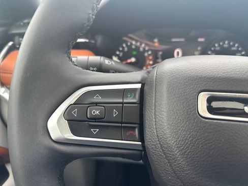 Used 2023 Jeep Compass Limited w/ Sun and Sound Group image 23