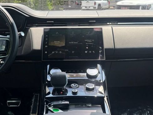 Used 2023 Land Rover Range Rover Sport SE Dynamic AWD/4WD image 19