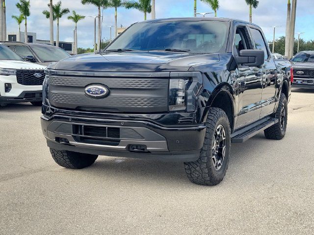 Certified 2023 Ford F150 Lightning XLT AWD/4WD image 3
