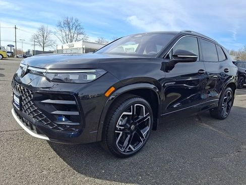 New 2026 Volkswagen Tiguan SEL R-Line image 2