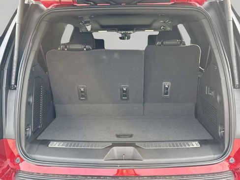 New 2026 Chevrolet Tahoe Premier image 9