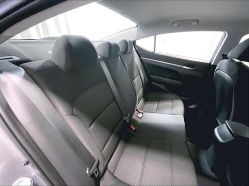 Used 2019 Hyundai Elantra SEL w/ Cargo Package image 16