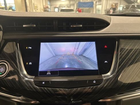 Used 2023 Cadillac XT6 Premium Luxury image 28