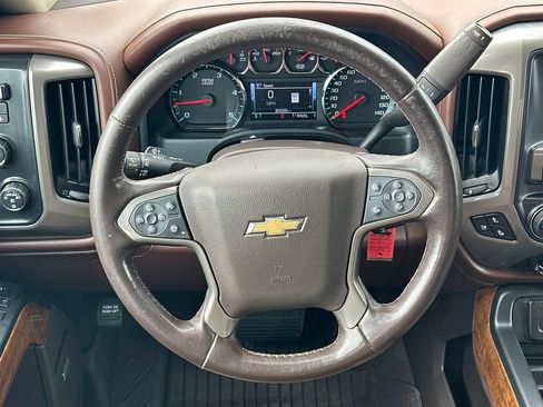Used 2019 Chevrolet Silverado 2500 High Country w/ Duramax Plus Package AWD/4WD image 24