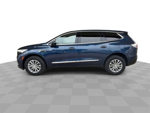 Certified 2023 Buick Enclave Essence image 5
