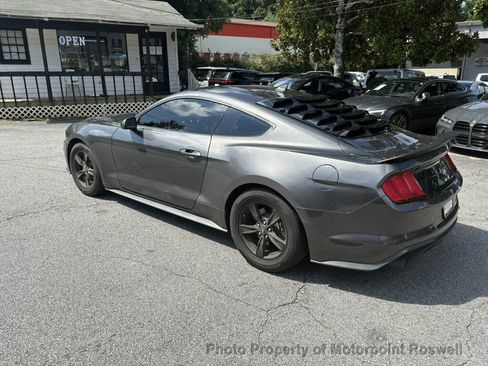 Used 2020 Ford Mustang Coupe RWD image 7