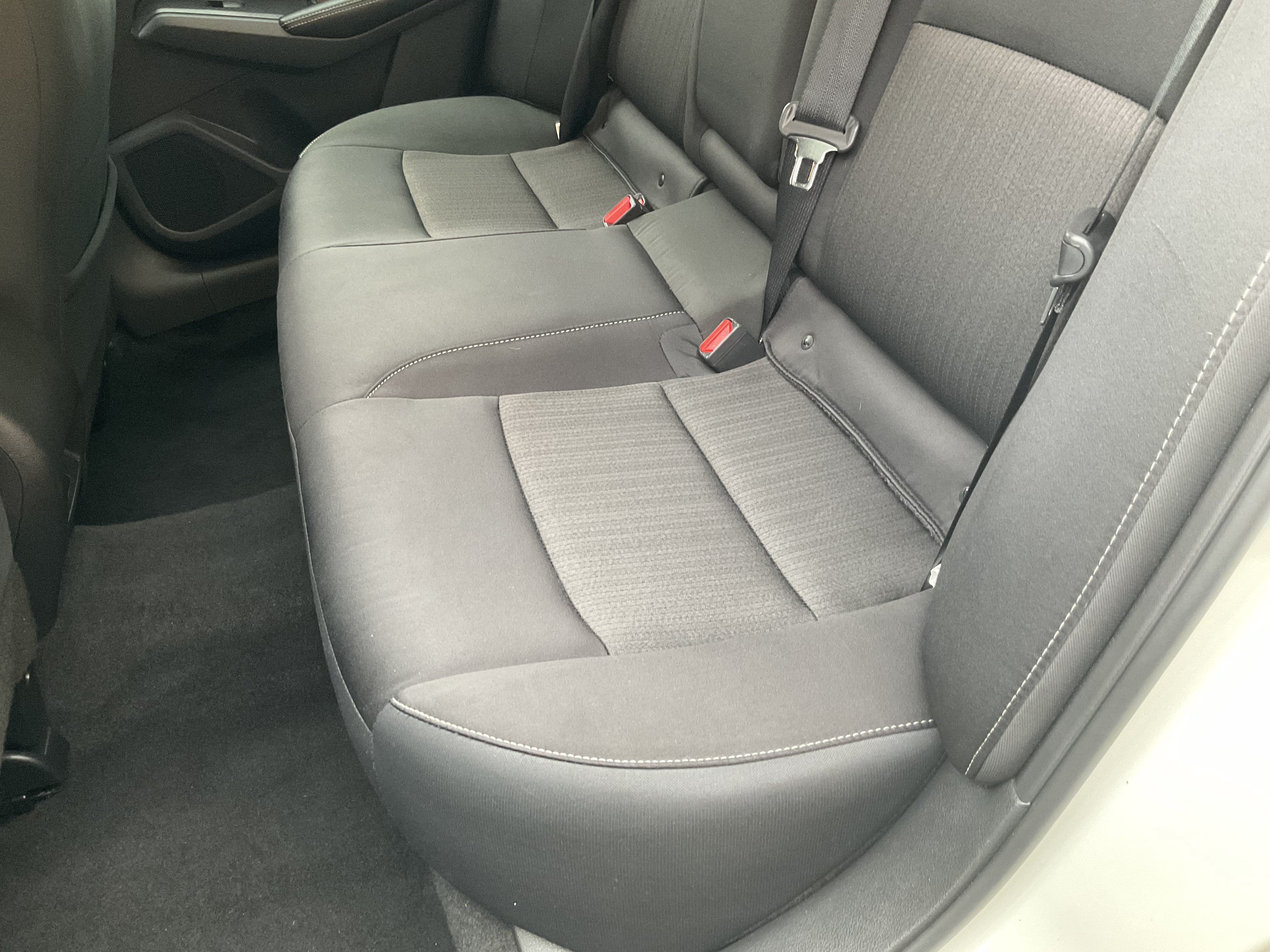 Used 2025 Nissan Altima 2.5 SV AWD/4WD image 32