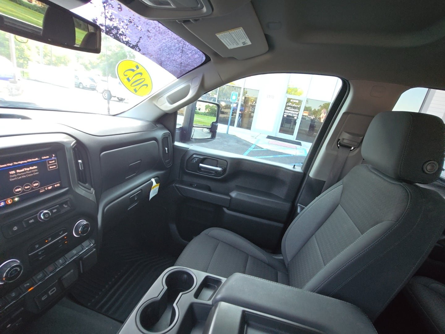 Used 2025 Chevrolet Silverado 2500 Custom w/ Custom Value Package AWD/4WD image 21