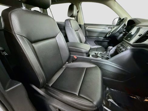 Used 2019 Volkswagen Atlas SEL AWD/4WD image 29