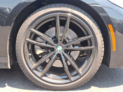 Used 2021 BMW 330i xDrive Sedan w/ M Sport Package AWD/4WD image 8