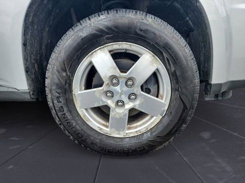 Used 2009 Chevrolet Equinox LS image 9