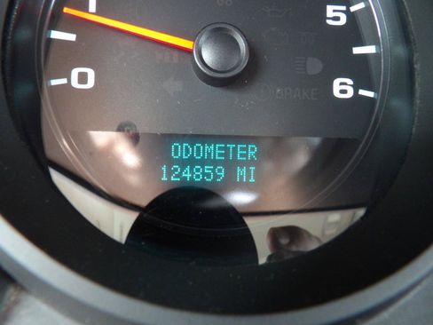Used 2012 Chevrolet Silverado 1500 W/T AWD/4WD image 9