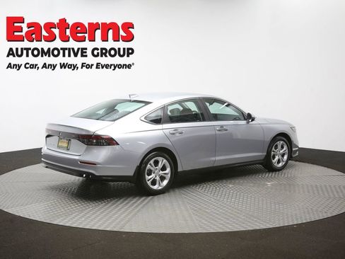 Used 2025 Honda Accord LX image 33