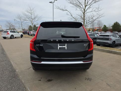 Used 2023 Volvo XC90 B6 Plus w/ Protection Package Premier image 5