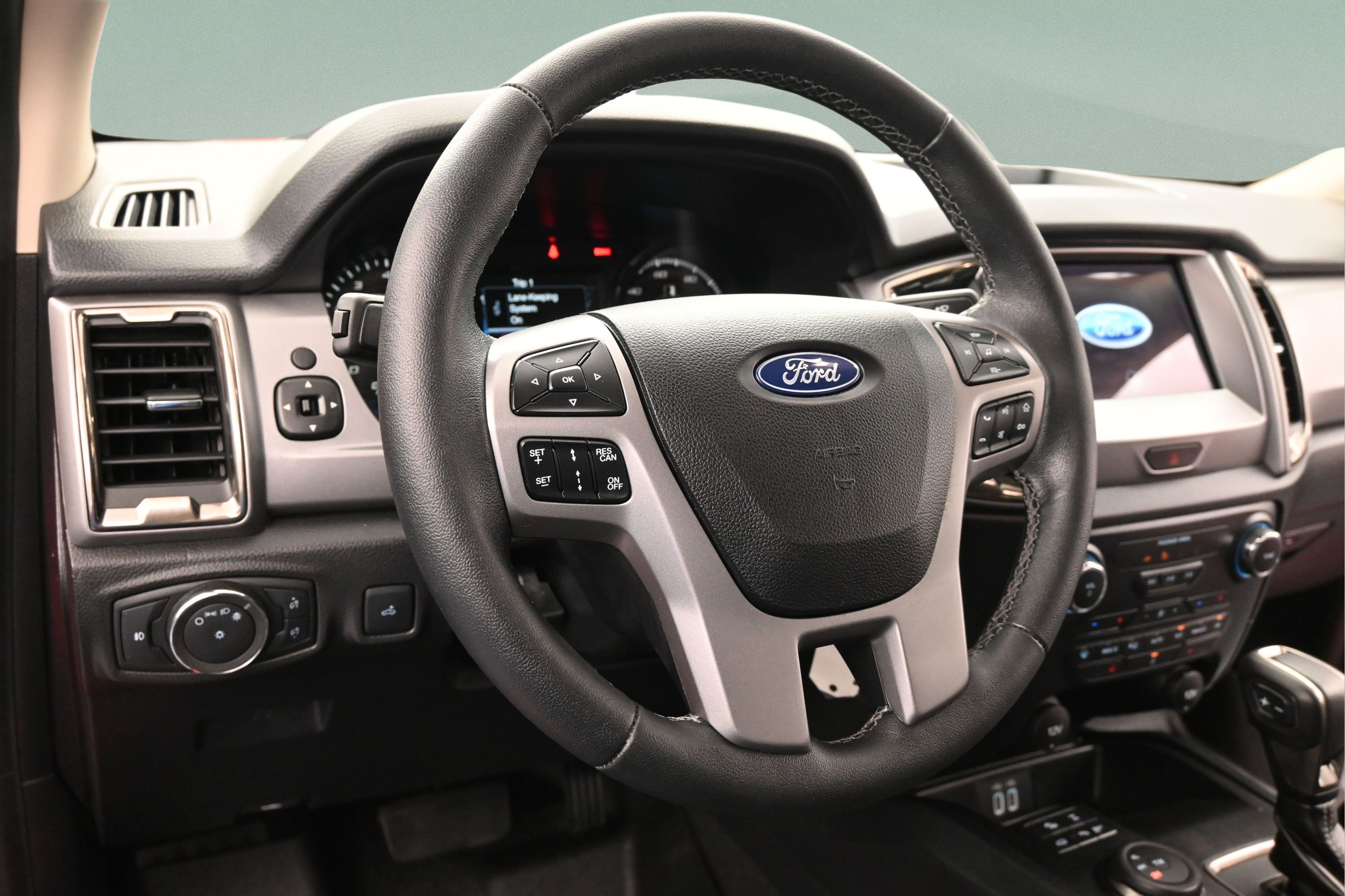 Used 2022 Ford Ranger XLT w/ Equipment Group 302A High AWD/4WD image 13