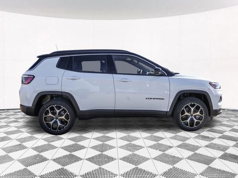 New 2026 Jeep Compass Limited image 8